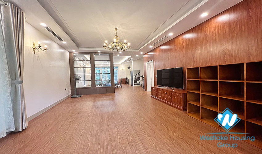 A good house for rent in T block Ciputra, Tay ho, Ha noi